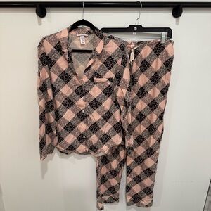 Victoria's Secret Cozy Pink and Black Pajama Set